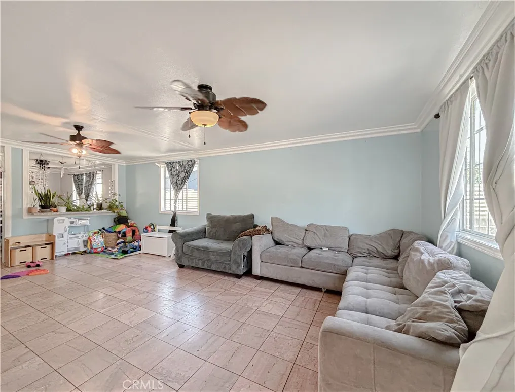 10416 Cantara, Sun Valley, California 91352 home-pic-4